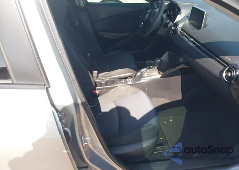 2017 Toyota Yaris Ia из США, поврежденный, VIN 3MYDLBYVXHY189084